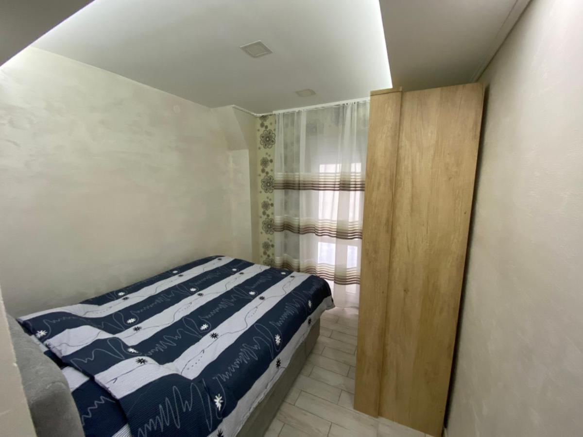 Daca 1 Belgrado Exterior foto