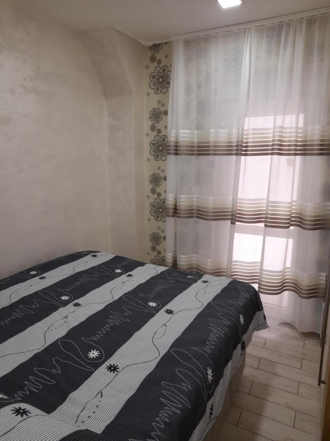 Daca 1 Belgrado Exterior foto